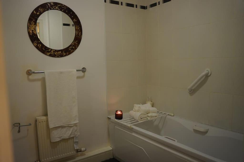 Skyview Retreat Spacious Comfort Lucan Ngoại thất bức ảnh