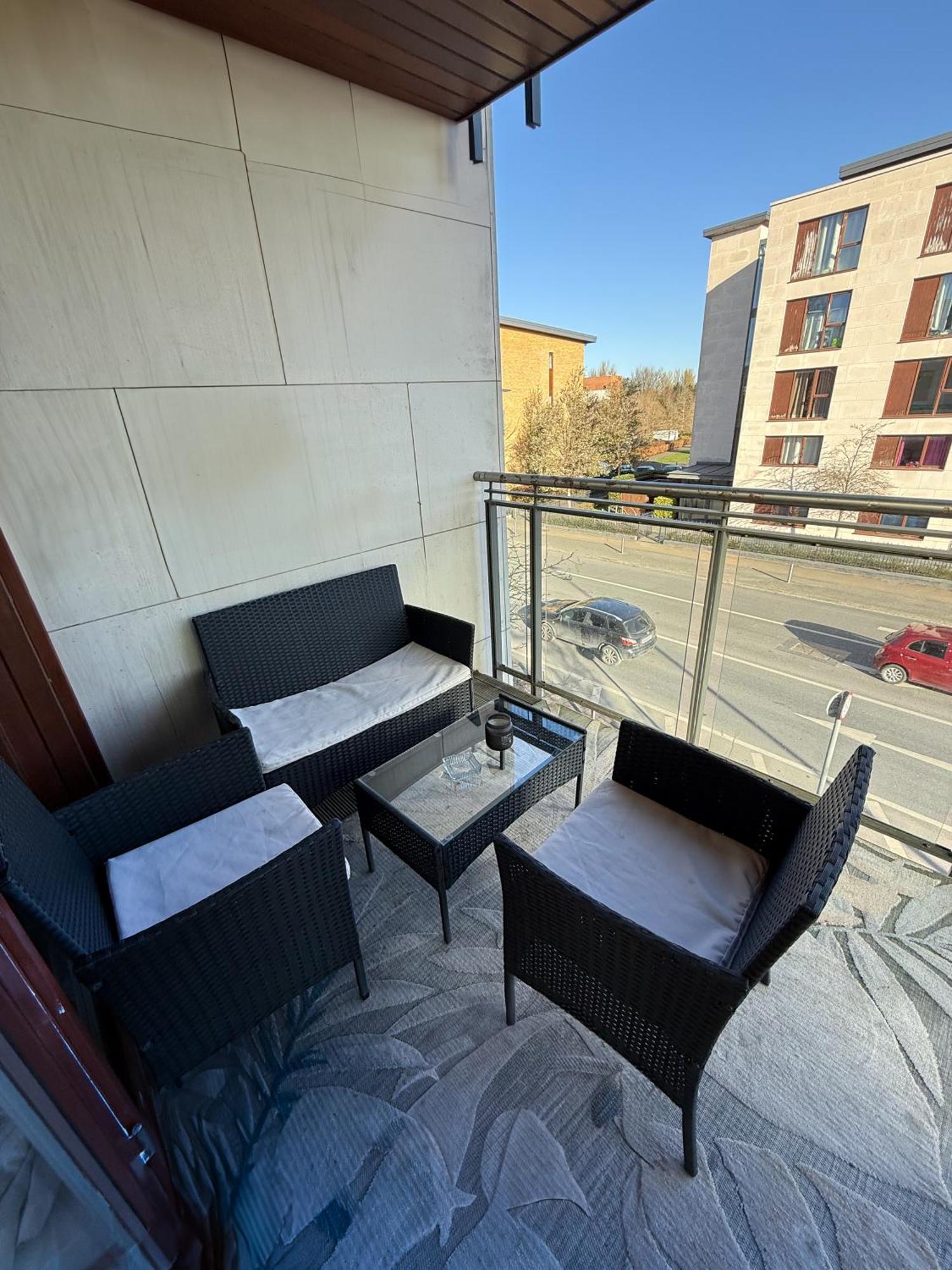 Skyview Retreat Spacious Comfort Lucan Ngoại thất bức ảnh